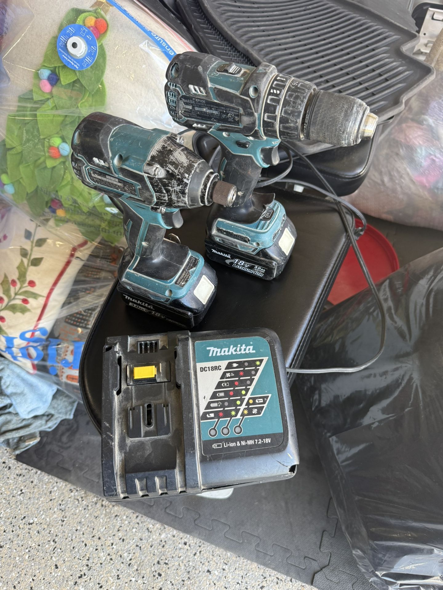 Makita Hammer & Impact Drill Set