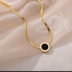 Gold Necklace With Black Round Pendant 