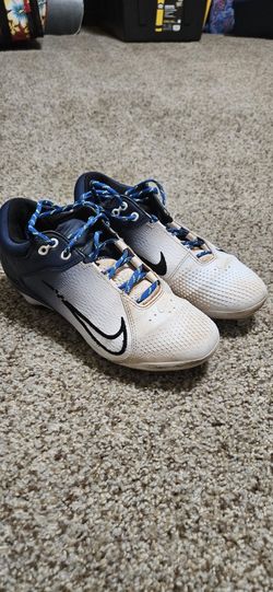 Nike Hyperdiamond 4 Elite Cleats Size 8.5