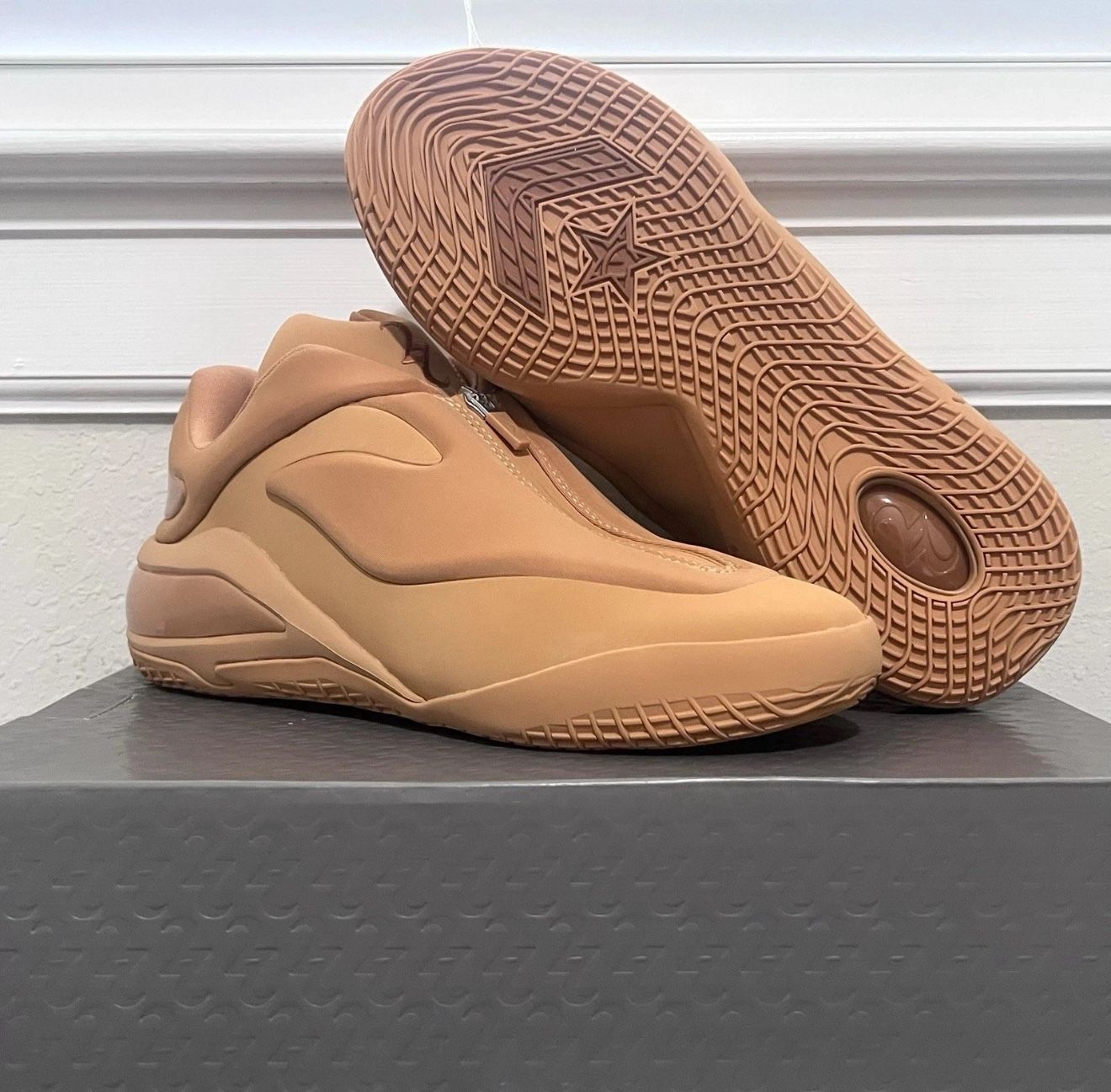 Men’s Size 7.5-  Converse SHAI 001 Hail Clay A18978C Brand New SGA