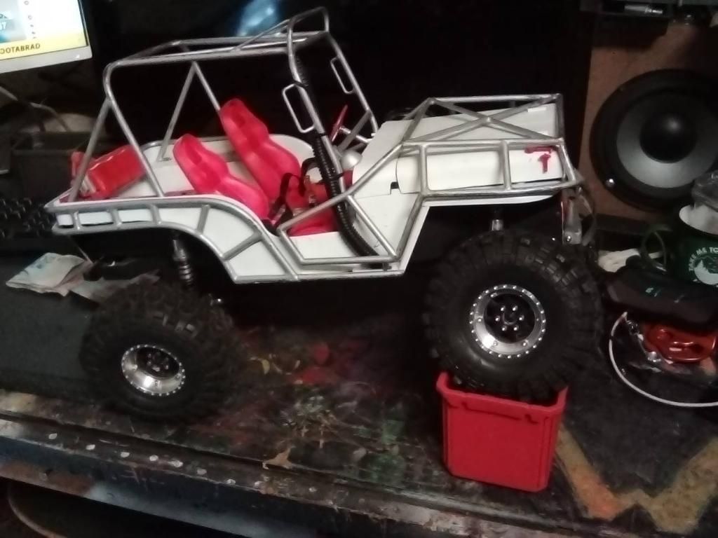 Willys Jeep Rock Crawler Type RC With 2 27t Engine