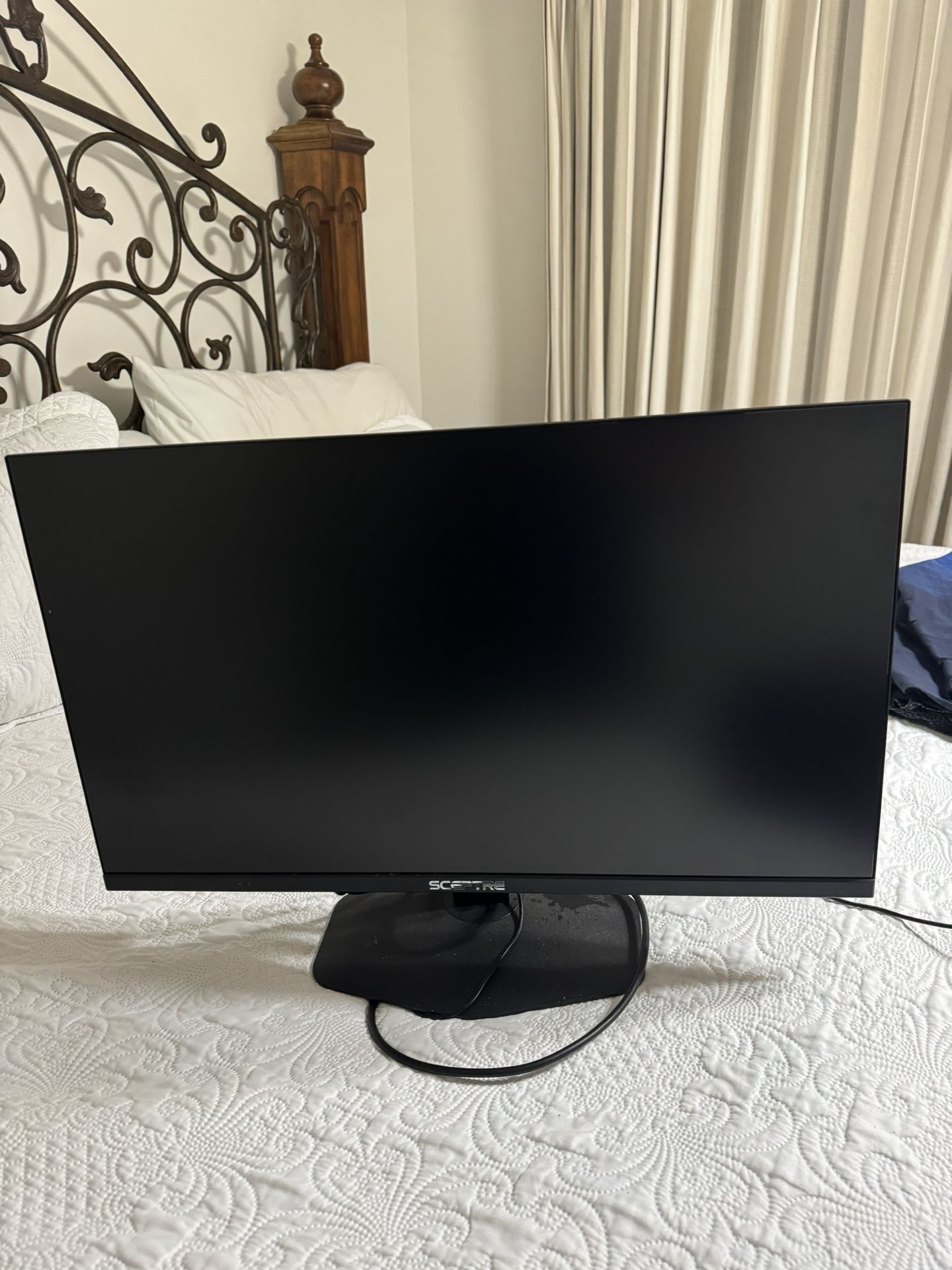 Computer Monitor - Sceptre 27” Gaming Monitor