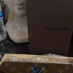 Louis Vuitton Wallet 