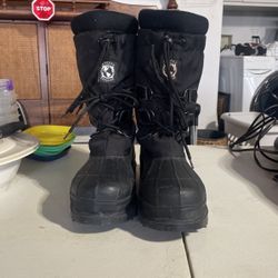 Snow Boots