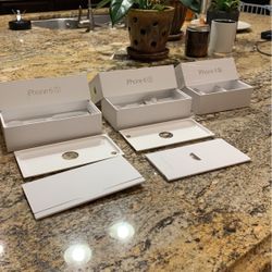 iPhone 6S And 4S Boxes - Empty 