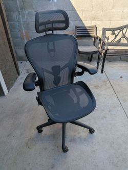 Herman Miller Aeron Size C