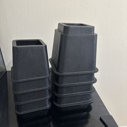 Recliner/couch stilts