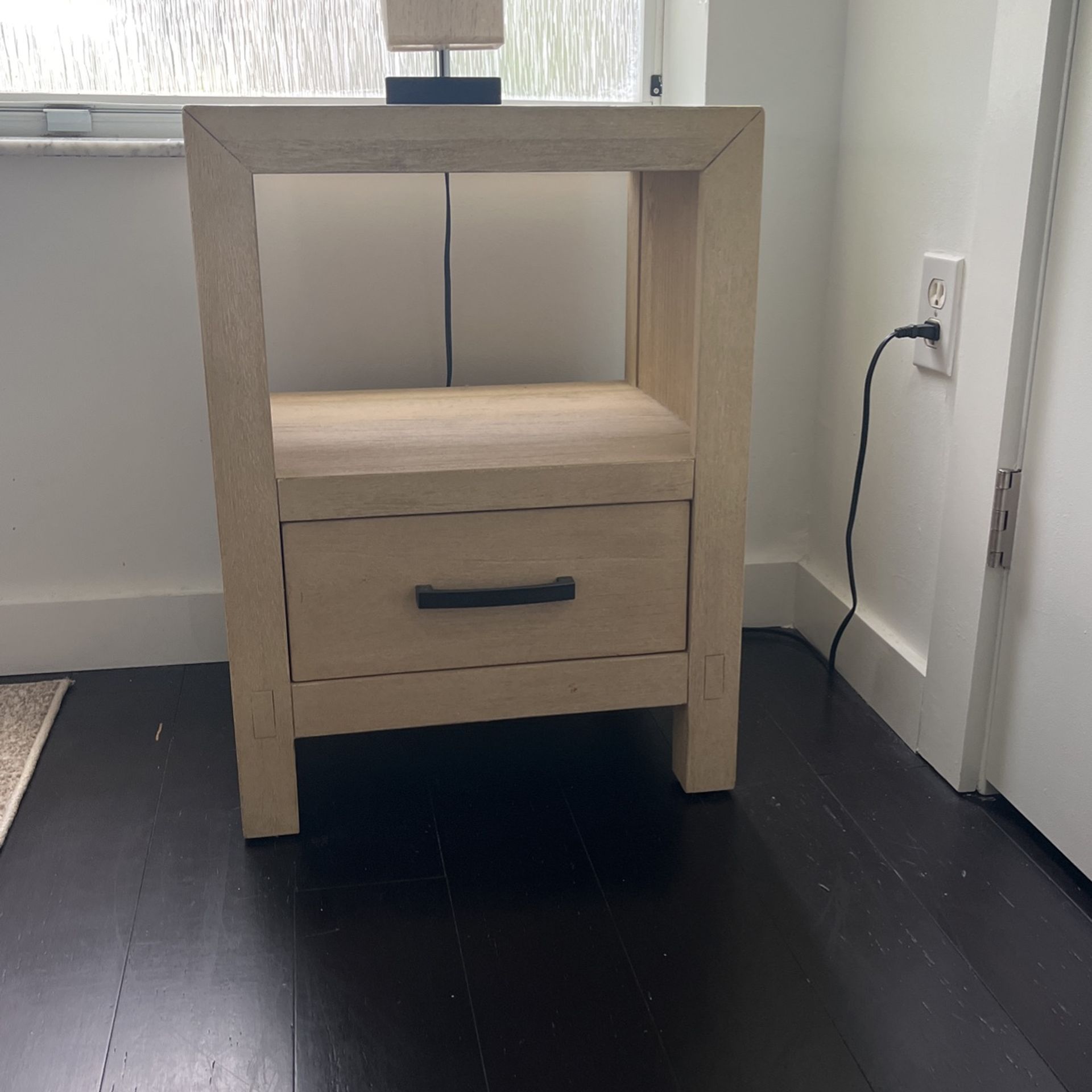 Pottery Barn Linwood Mini Nightstand 