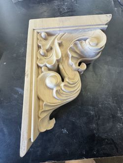 Corbel Carved Wood Maple