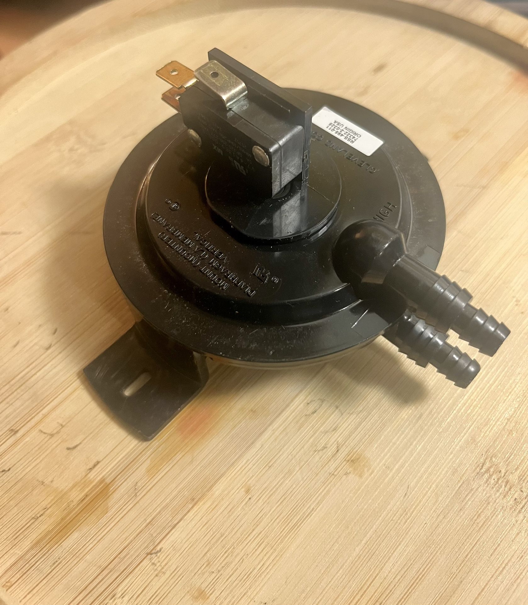 Cleveland Control Furnace Heater Pressure Switch