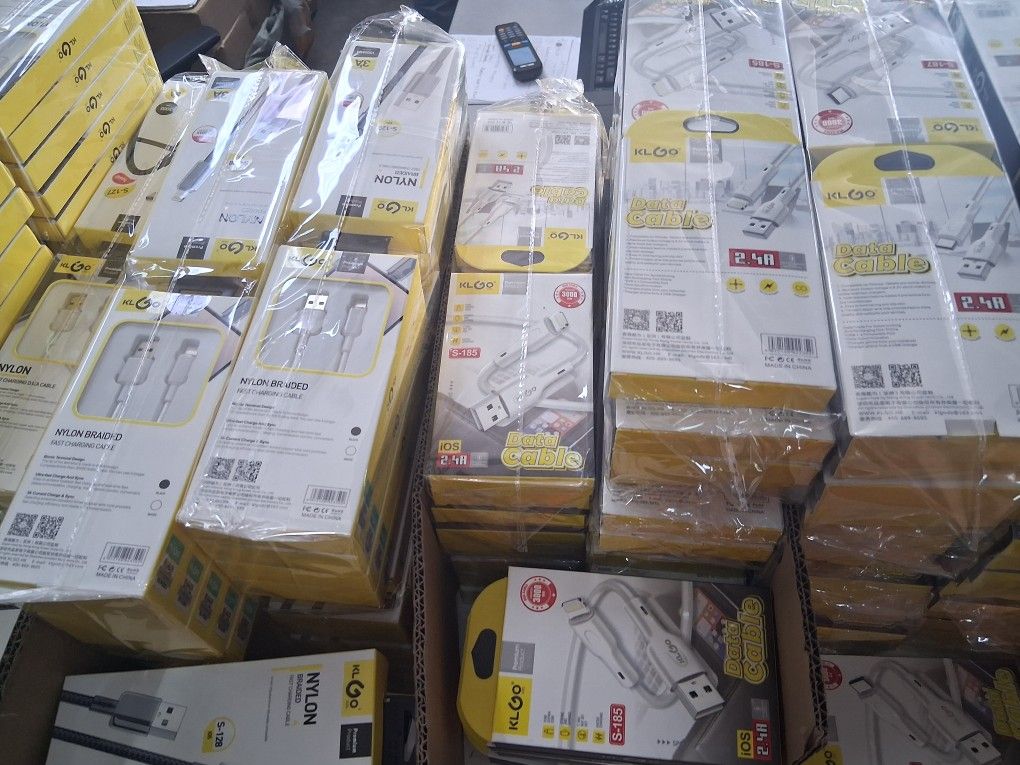 Wholesale Phone Chargers WHOLESALE ONLY