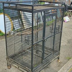 Huge bird cage for parrot or other pet