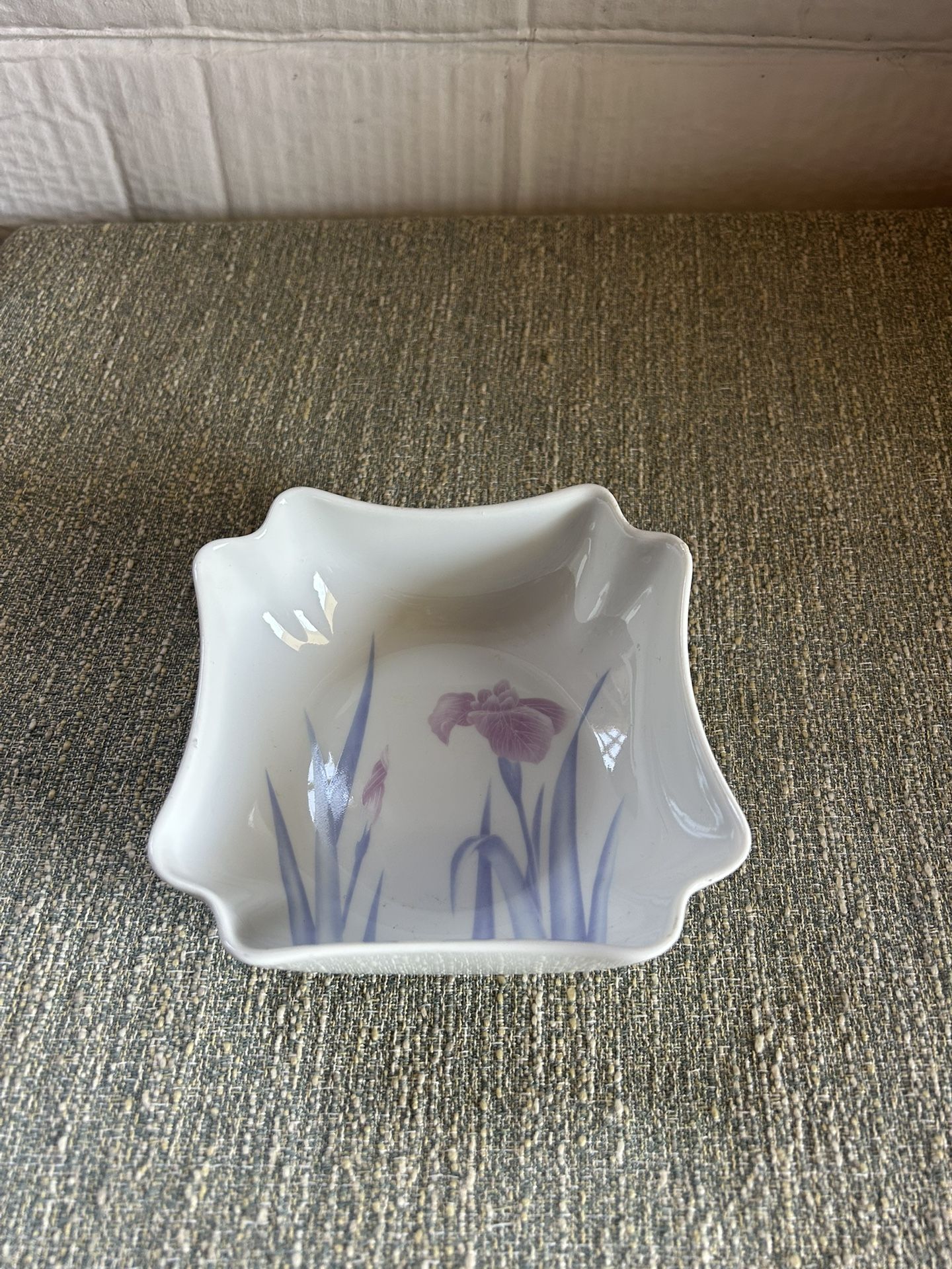 Bowl /Trinket Dish 