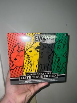 POKEMON CENTER Evolving Skies PC Elite Trainer Box SEALED PC ETB-
