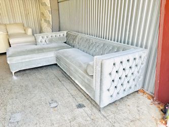 Luxurious High End Z Gallerie Crystal Encrusted Sectional Sofa w/Storage in Chaise