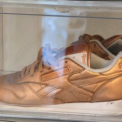 Rose Golf Reeboks Good As New Size 7