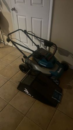 makita lawn mower 18v lxt Batteries Not Included