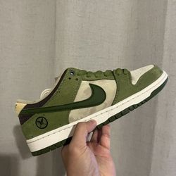 Nike SB “MATCHA” Size 9 (M)