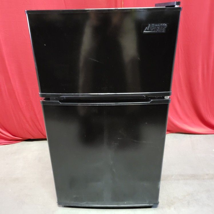 Arctic King 3.2 Cu Ft Mini Fridge and Freezer