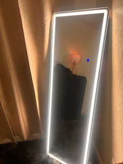 Light up mirror