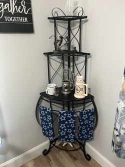 Bakers Rack for a corner