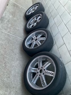 22" wheels and tires 35%
