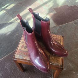 Women's Cinderella Rain Boot - Sz 10