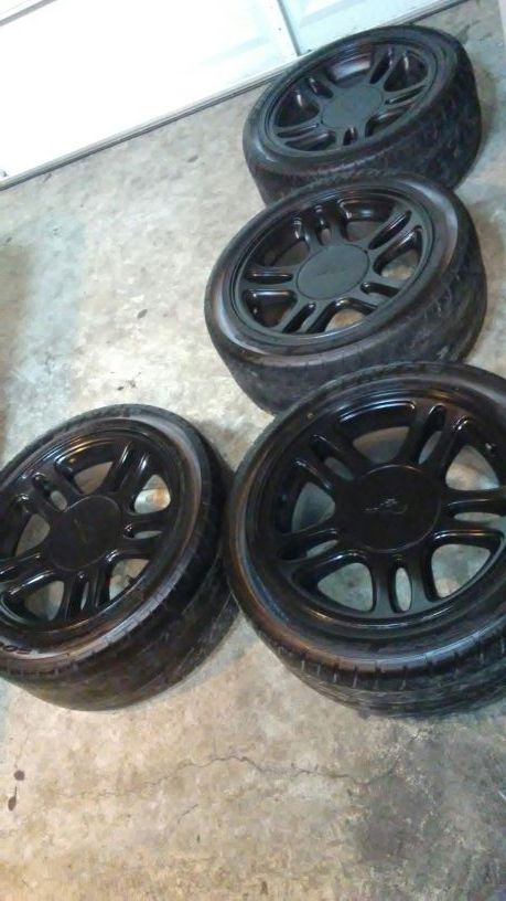 96-98 Mustang Gt wheels