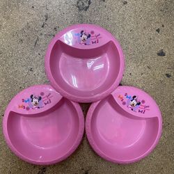 3 Minnie Mouse plastic reusable bowls for kids