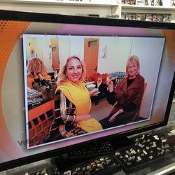 32” Tv With Remote