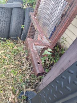 2 Ft By 5 Ft Wire Basket Tray Trailer Hitch