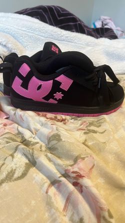 Pink DC shoes