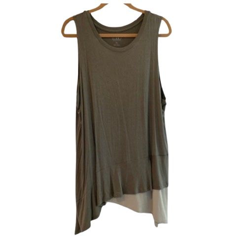 LOGO Knit Tank Olive Green Two Tone Sharkbite Hem Scoop Neck Women’s Size XL EUC