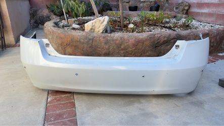 2012 Lexus ES350 Rear Bumper Cover with Parking Sensors White 077 - US Auto