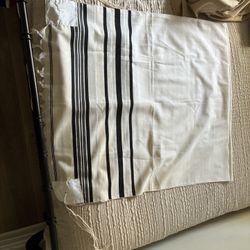 Bar Mitzvah Size Tallit Gadol