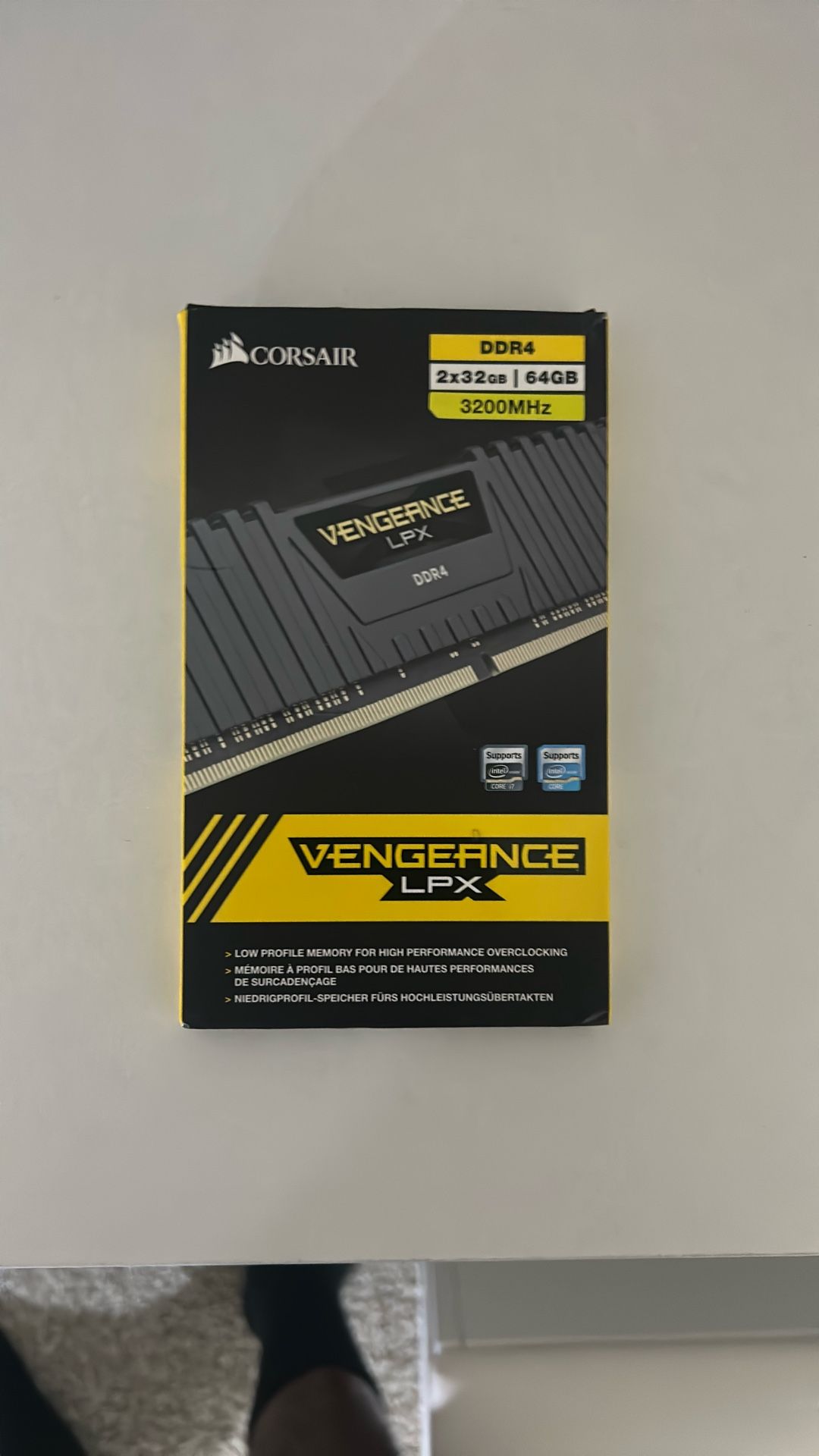 DDR4 RAM