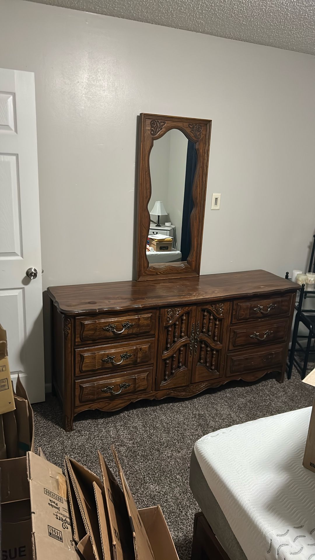 Wood Vantage Drawer Dresser With 2 Mirror