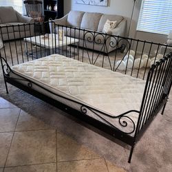 Black Twin Day Bed. 