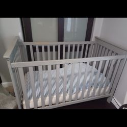 Baby Crib 