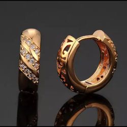 Classic Design Gold Color AAA CZ Wedding Hoop Earrings for Women Fashion jewelry Design Gift Accessories