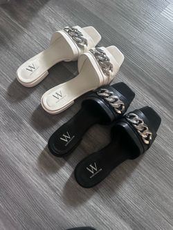 Worthington Chain Slides - Black and White