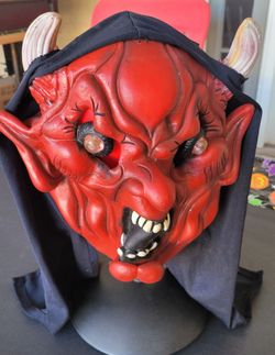 Red Devil Demon Halloween Costume Mask