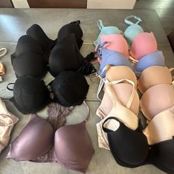 Lot Of 20 Bras, 9 Sports Bras 13 Crop Bustier Tops, Night Gowns