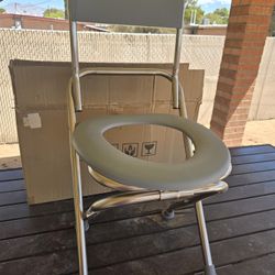 Commode Folding Elderly Toilet Safety Frame, Pregnant Women Mobile Toilet Seat Commode Chair,Load-Bearing Strong Stable Anti-Skid Safety Toilet
