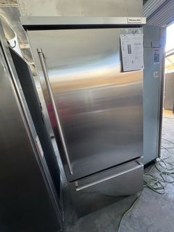 36”KITCHENAID BOTTOM FREEZER BUILT IN 2025