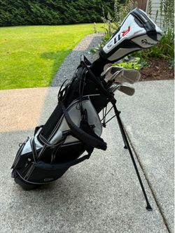 Men’s Right-Handed Golf Club Set with TaylorMade R11S Driver & Stand Bag