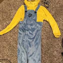 Minions Costume Size 6-7
