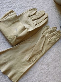 Vintage Cream Leather Long Gloves Size 7.5