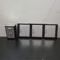 American Girl Mini Illuma Lil's Diner Replacement Part Diner Cabinet/ Doors