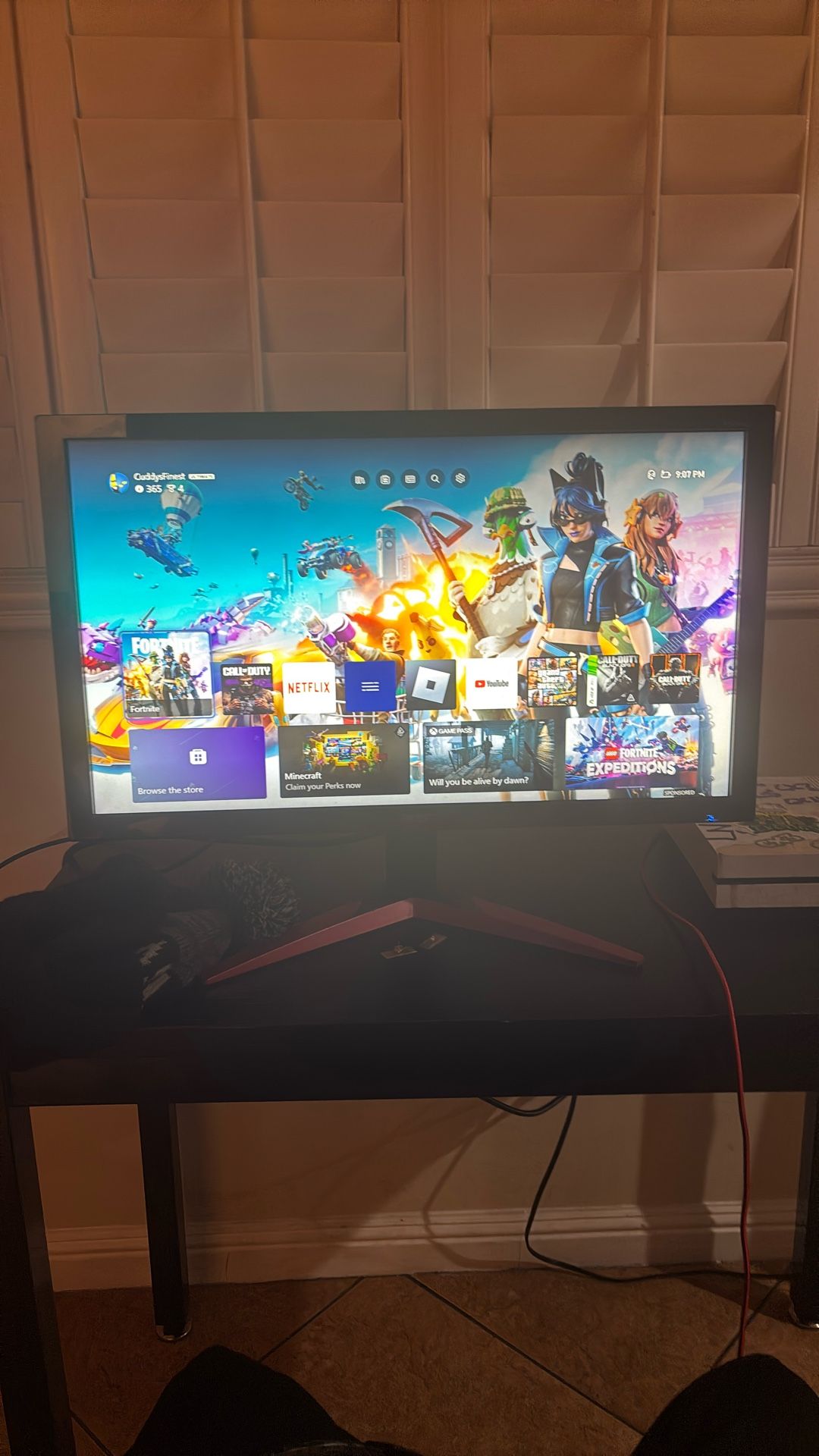 gaming monitor